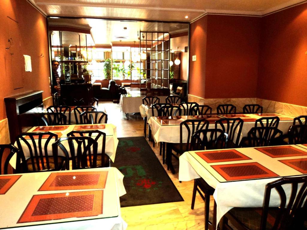 Hotel Continental Saint-Gilles Luaran gambar